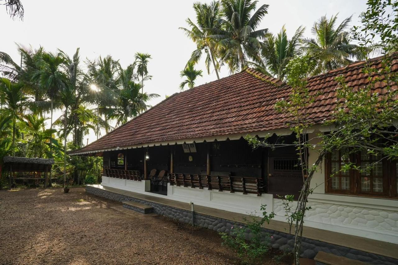 Cocozone Stays Alappuzha Exterior photo