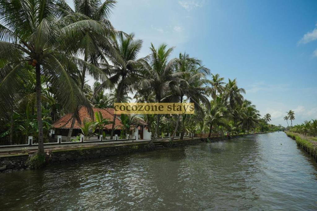 Cocozone Stays Alappuzha Exterior photo